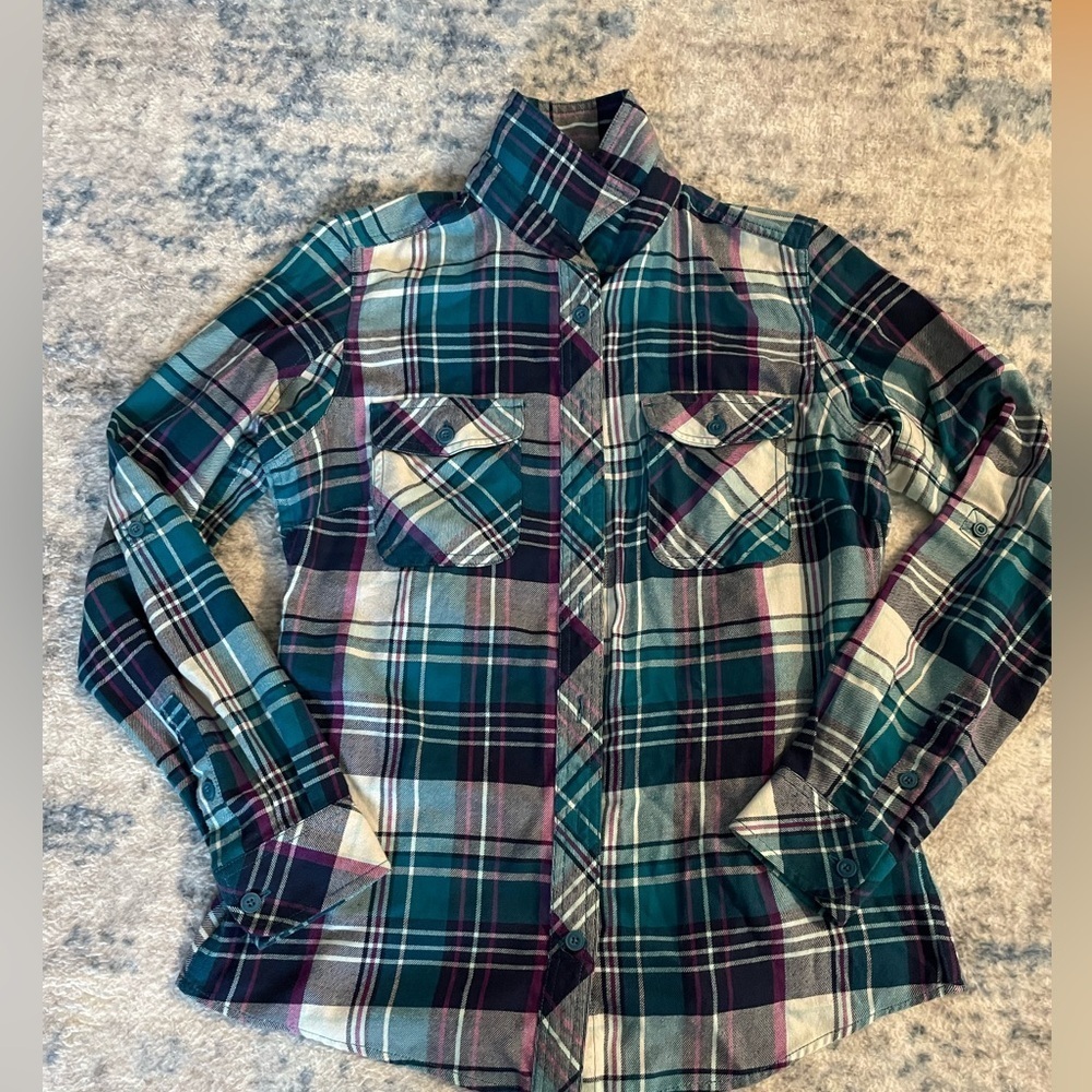 Duluth Trading Co Womens Blue and Pink Plaid Button Up
